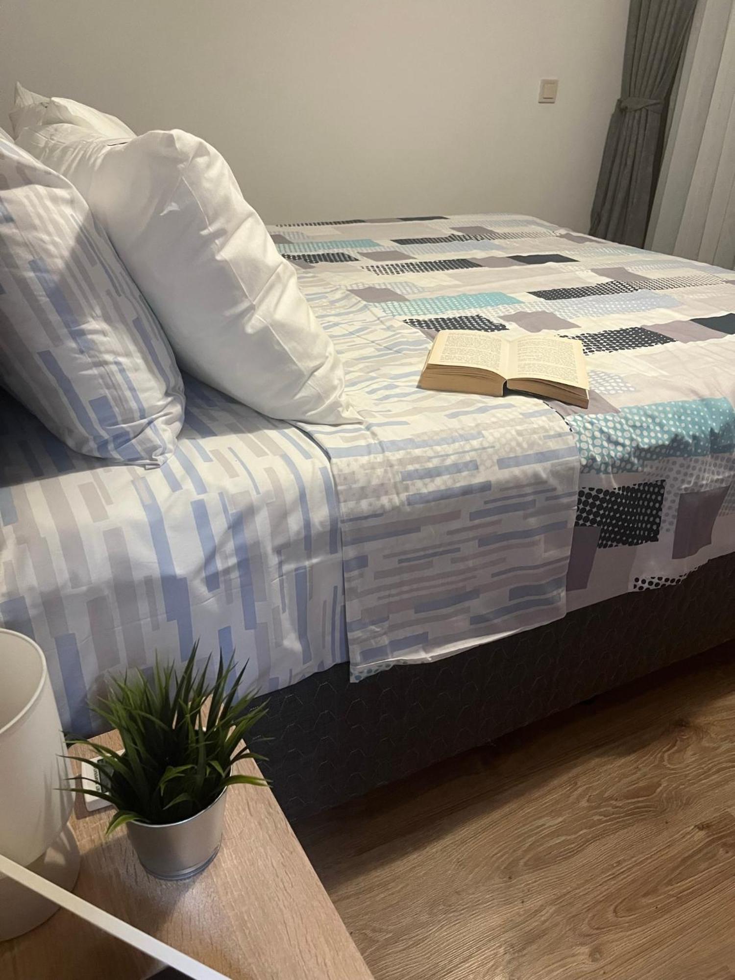 Azzurro Premium Apartment On Bulevard Bogoridi Burgas Bagian luar foto